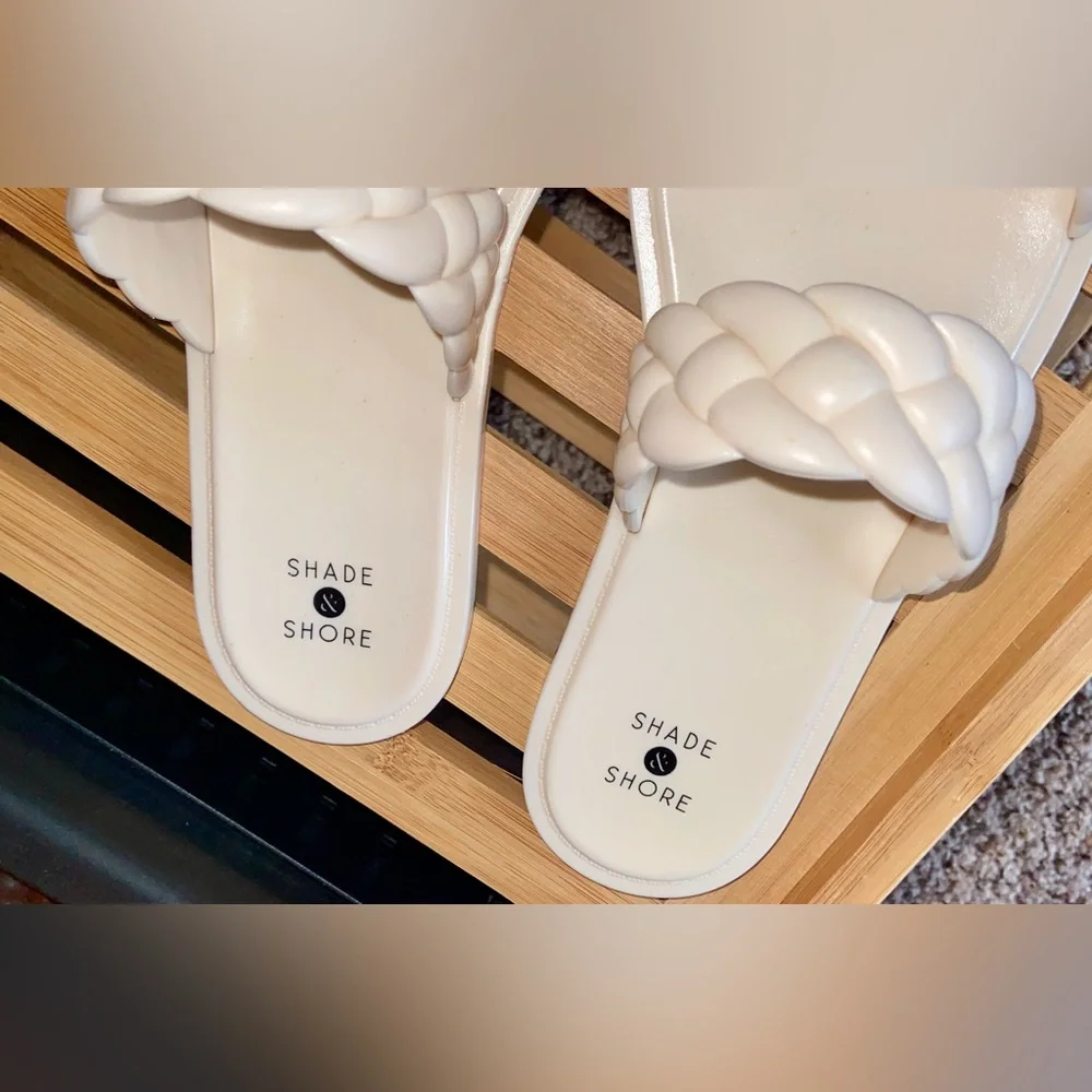 Bundle 3 Sandals-One Crocs, One Sketchers, One S & S, All Sz-8 Used/Nice/Clean